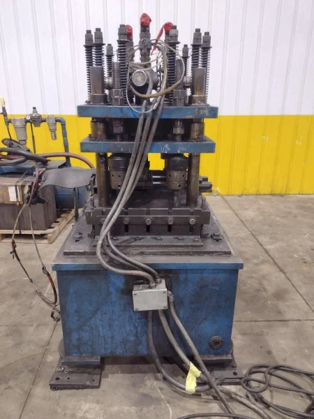 AIRAM PNEUMATIC 4 POST CUTOFF PRESS