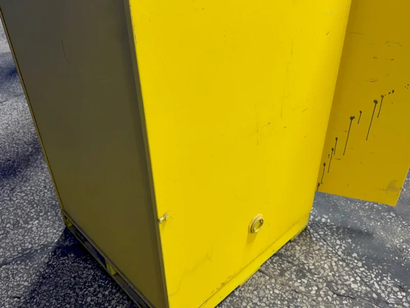 34" X 35" X 65" FLAMMABLE CABINET