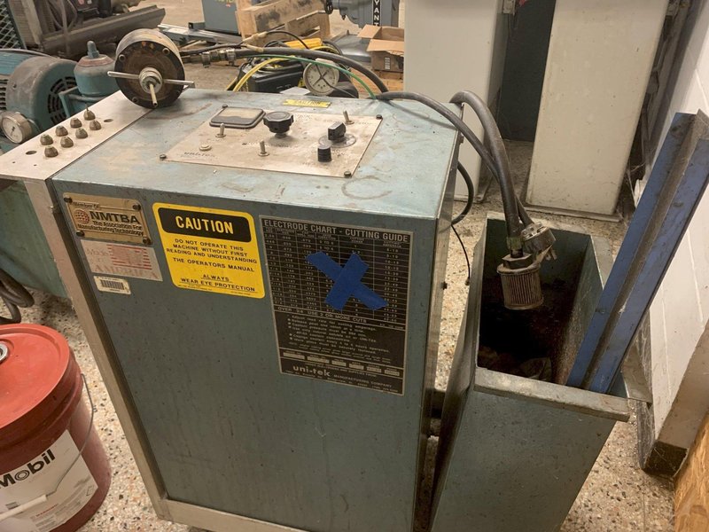 Uni-Tek Tap Burner/Disentegrator, Model 100-D, S/N 073030.