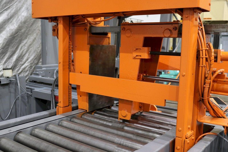 20' X 24' HEM MODEL VT130HA-60SS VERTICAL SAW: STOCK #71326