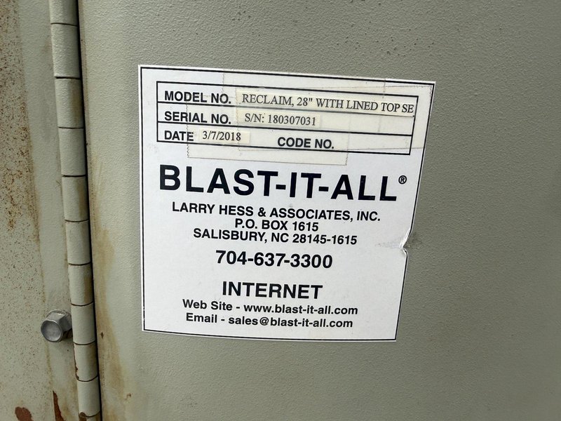 9' x 10' x 10' HIGH BLAST-IT-ALL MODEL ROOM WALK-IN BLAST CABINET, NEW 2012: YOBRO #25314