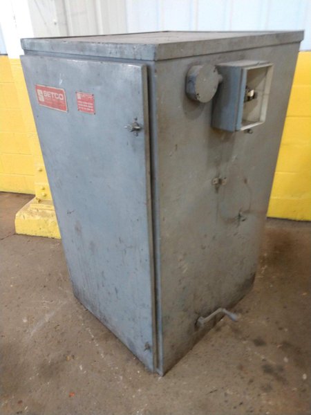 3 HP SETCO INDUSTRIES MODE #SPL DUST COLLECTOR CABINET: STOCK 13311
