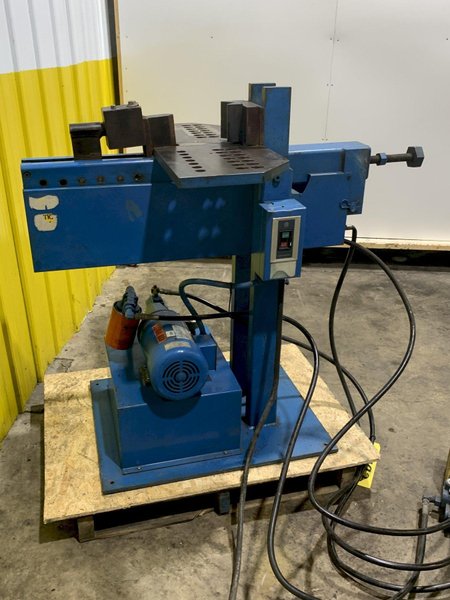 2 HP RICHARDS VERTICAL / HORIZONTAL RAM-TYPE HYDRAULIC BENDER: STOCK #16193