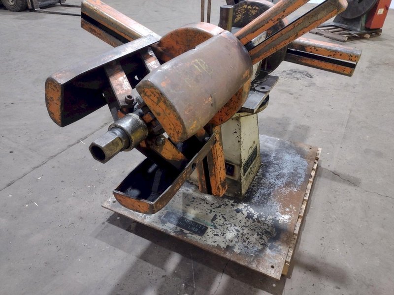 2500 LB X 20&quot; AMERICAN DOUBLE END PULL OFF COIL REEL UNCOILER: STOCK #19542