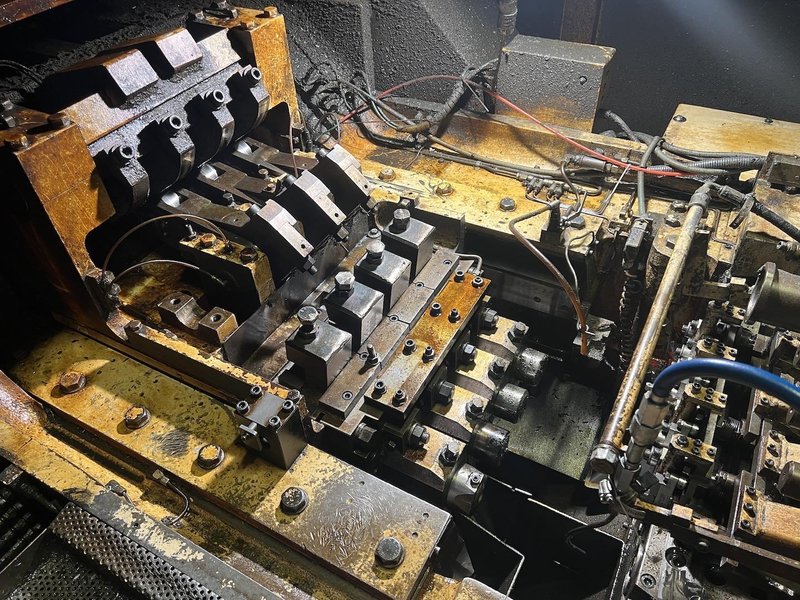 Nedschroef Model NH416 4 Die Progressive Heading Machine
