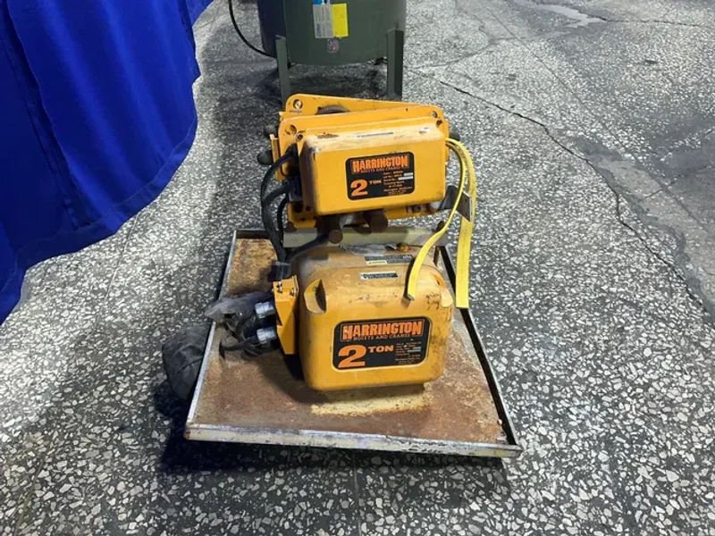 HARRINGTON 2 TONS HOIST