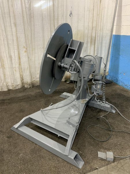 1000 LB RANSOME MODEL # SW10A WELDING POSITIONER: STOCK #80753