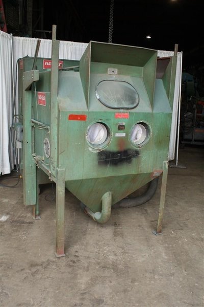 48&#039; x 36&#039; VACU BLAST BLASTING CABINET: STOCK #50990