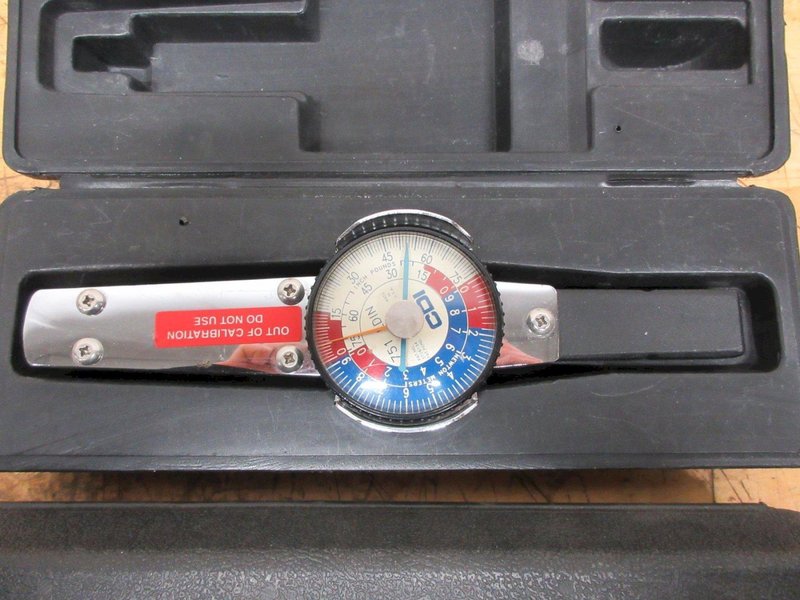 CDI Dial Torque Wrench (2) 0-15 IN.LB &amp; 0-75 IN.LB W/ Cases- Auction Item