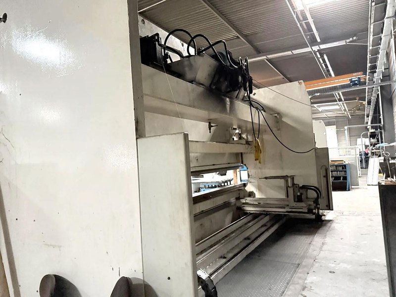 LVD PPEB - 400 ton x 7100 mm CNC