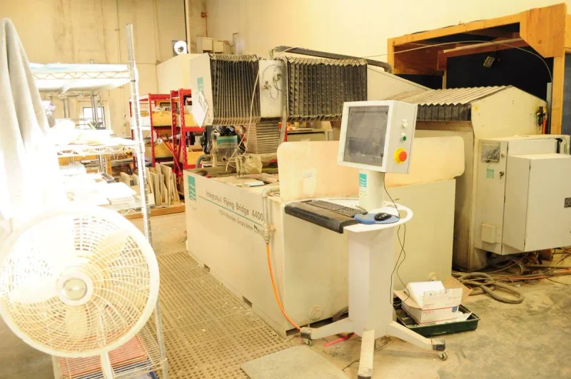 2006 FLOW IFB 4400 | Waterjet Cutters