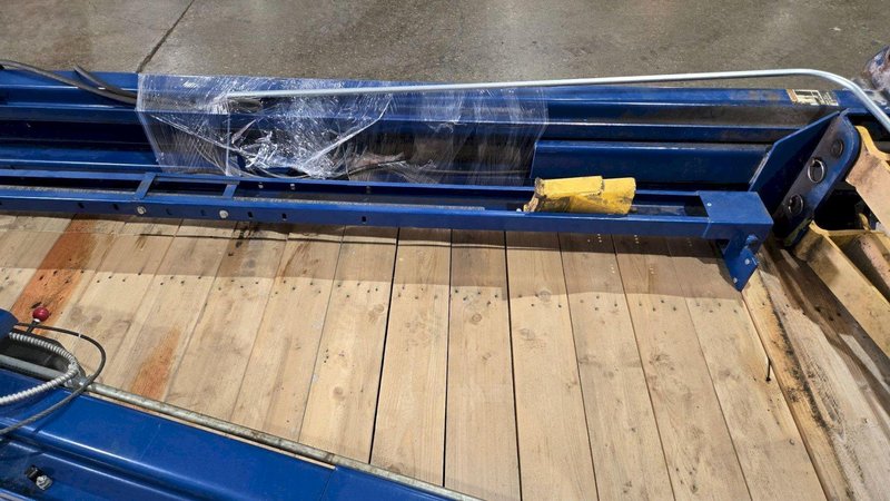 ROTARY 2-Post Vehicle Lift USED