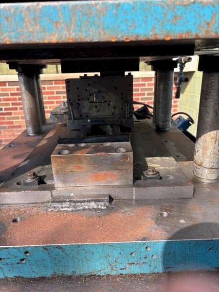 15 TON R &amp; B CUTOFF PRESS: STOCK #73179