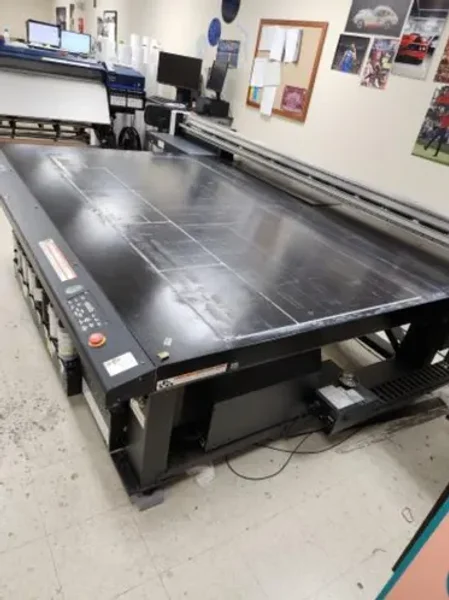 MIMAKI 8' X 4' PRINT SURFACE 2016 MIMAKI JFX 200-2513 INKJET PRINTER  -  JFX 200-2513