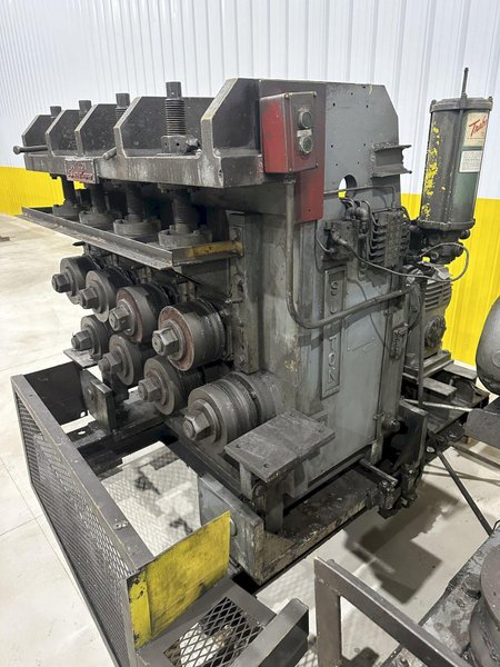 2&quot; X 8 STAND SUTTON 2-PLANE HEX, ROUND, SQUARE, FLAT &amp; SHAPE STRAIGHTENER #20003