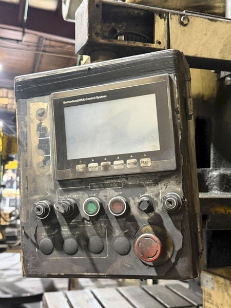 200 TON SUTHERLAND MODEL #MARK-220 GAP FRAME PRESS: YOBRO #25700