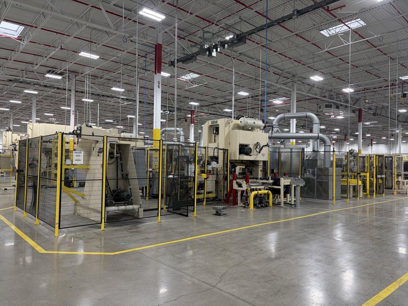 176 Ton Seyi Model SNS2-176 Straight Side Double Crank Press.New (2022) , 5.12" Str, 40-85 Spm vari, 15.75" Die height,72" x 30" BA, Low hours.