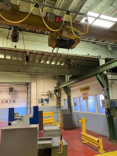 2,000 LB 1 TON X 20' ROBBINS &amp; MYERS R&amp;M TOP RUNNING BRIDGE CRANE: STOCK 12775