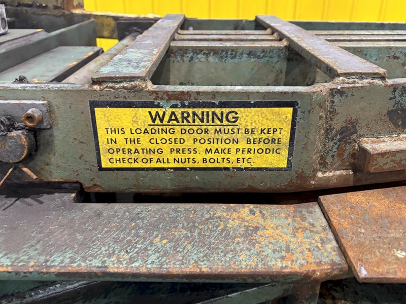 10 HP CONSOLIDATED SCRAP METAL BALER COMPACTOR: STOCK #22631