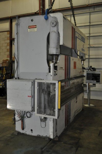 100 TON X 12&#039; PACIFIC HYDRAULIC PRESS BRAKE