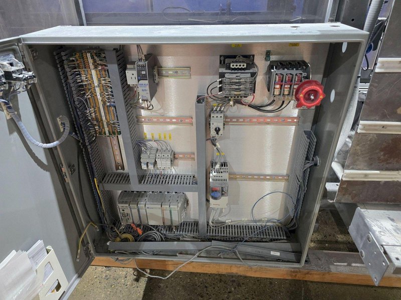 PEARSON PACKAGING SYSTEMS CE25 CASE ERECTOR USED