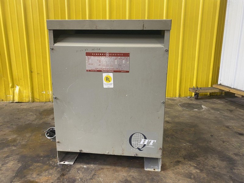 30 KVA GE  480-240 VOLT 3-PHASE ELECTRIC TRANSFORMER: STOCK #19165