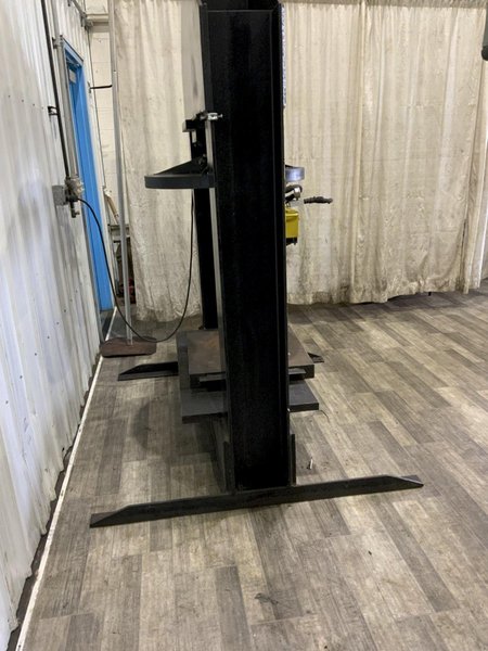 150 TON ITE MIGHTY MAX" H-FRAME HYDRAULIC TIRE PRESS: STOCK #81427