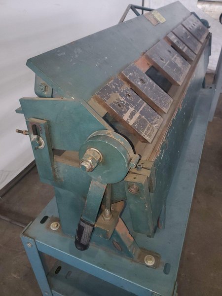 48" X 16 GA ENCO 130-5061 FINGER BRAKE PRESS. STOCK #0315423.
