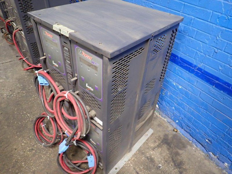 ENERSYS 24 V / 900 AH BATTERY CHARGER   -  EM3-12-900