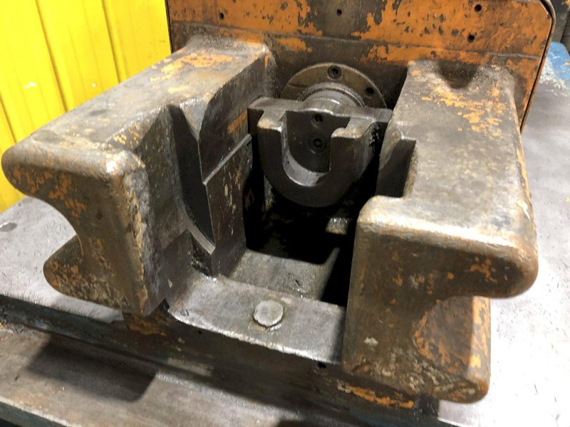 3&quot; EAGLE MODEL #I/O - 77 - 4 LINE TUBE END FORMER: STOCK #18181