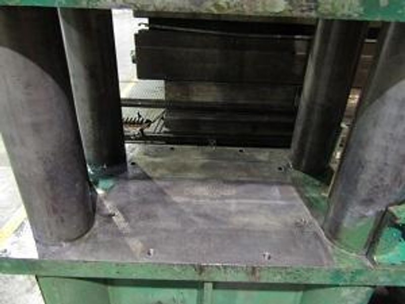 500 TON KR WILSON HYDRAULIC PRESS