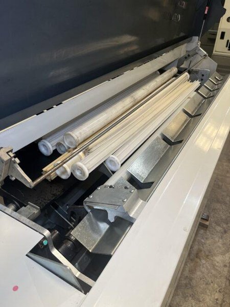 Haas V2 Automatic Bar Feeder