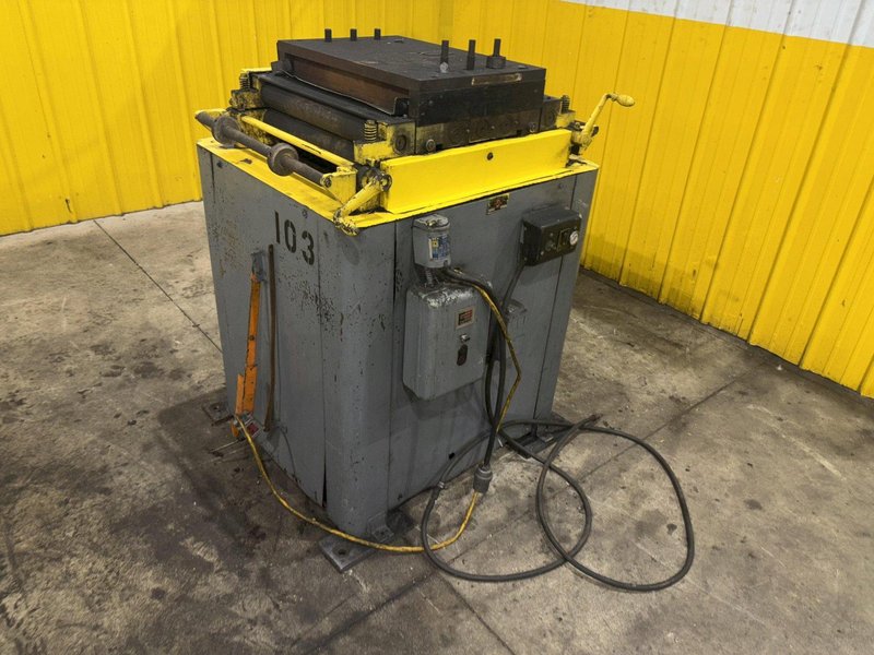 20&quot; X .160&quot; DURANT MODEL #HD-20 MOTORIZED COIL LEVELER STRAIGHTENER: STOCK #23244