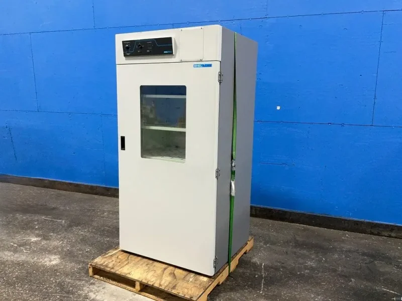 SHELLAB 25” X 33” X 63” OVEN  -  SMI31