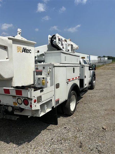 Ford F550 Super Duty Altec Bucket Truck, 2016