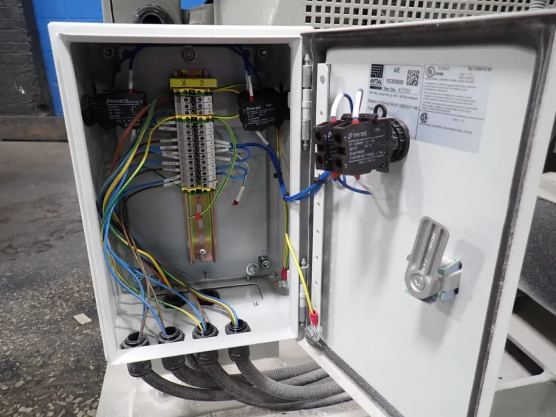 HOSOKAWA POLYMER SYSTEMS GRANULATOR  -  DGP560-700