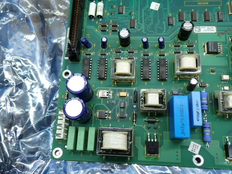 RELIANCE ELECTRIC LIQUIFLO DC BUS CONTROL BOARD W/ 417102-32A TRANSFORMER  -  179069