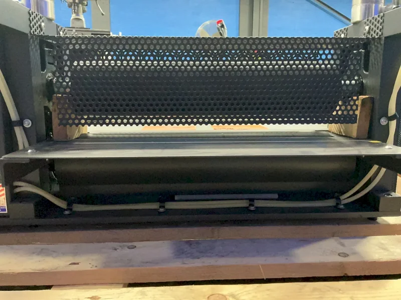 CHEMINSTRAMENTS 250F HOT ROLL LAMINATOR  -  HL-100