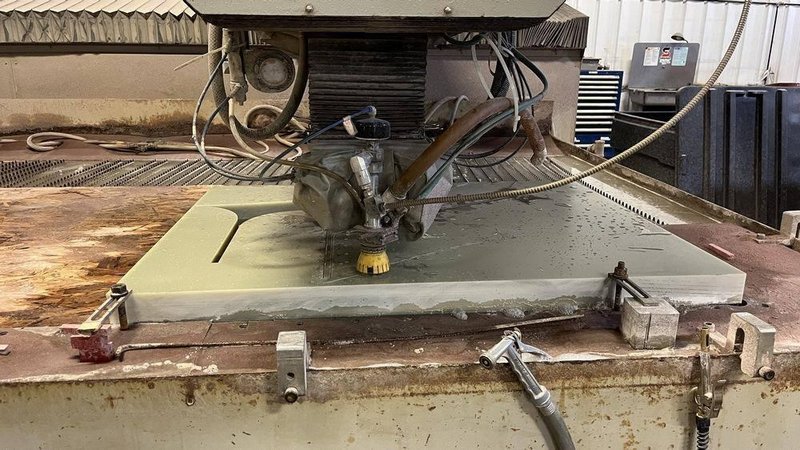 2004 Flow IFB 6012 Waterjet Cutting System (#5219)