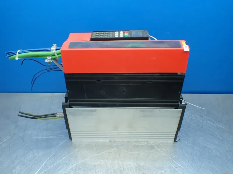 SEW EURODRIVE INVERTER DRIVE  -  MDX61B0055-5A3-4-0T