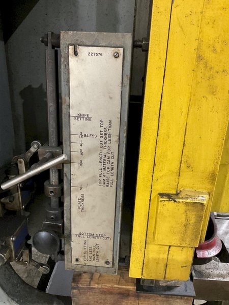 CINCINNATI 3D10 HYDRAULIC POWER SQUARING SHEAR USED