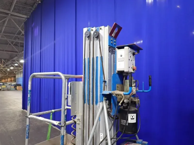 GENIE MANLIFT  -  IWP-24