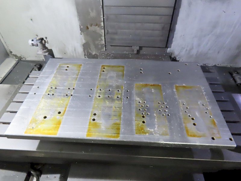 Haas VF-3SSYT CNC Vertical Machining Center with Midaco Pallet Changer, Thru Spindle Coolant, Probing