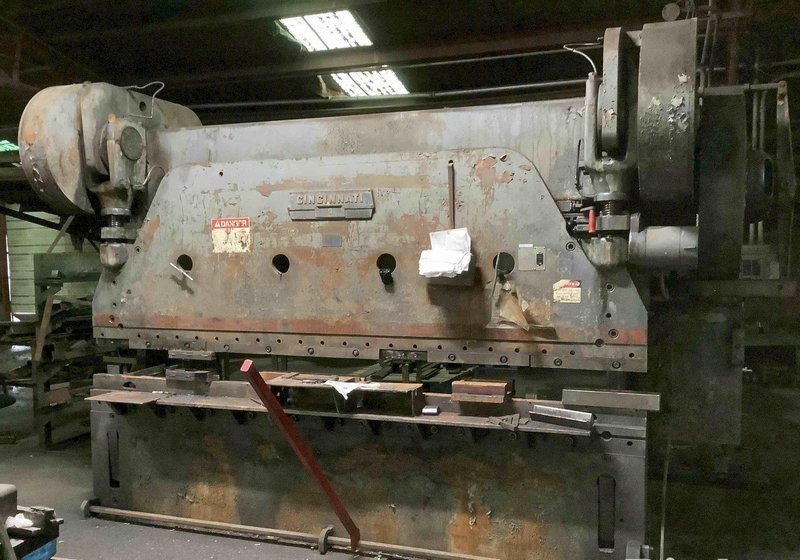 CINCINNATI #9 MECHANICAL PRESS BRAKE