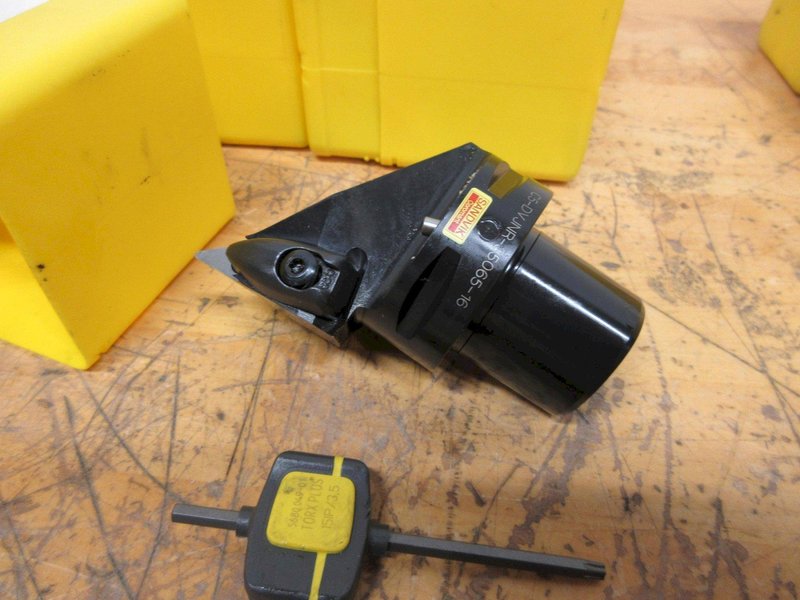 Sandvik/Jewell Group C5 Capto Mount Indexable Turning and Grooving Heads (11pcs) ***New In Packages***- Auction Item