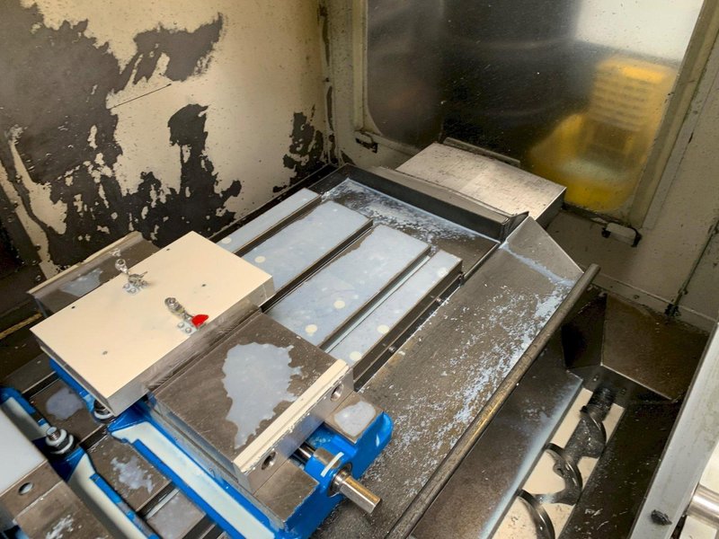 2005 HAAS VF-2SS Vertical Machining Center