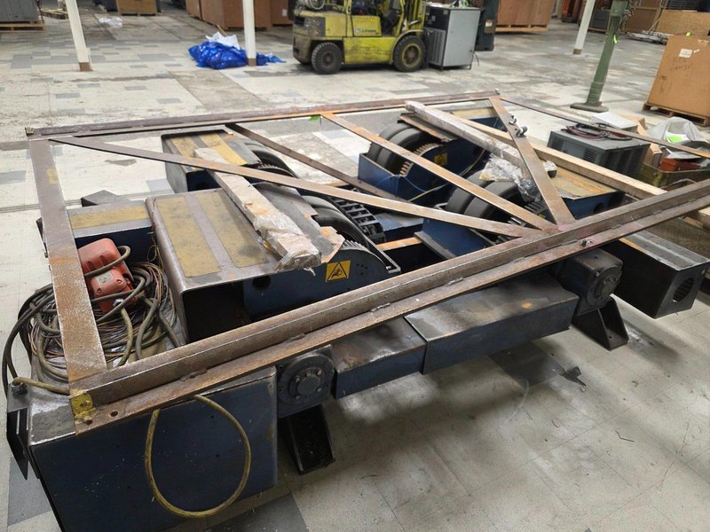 PANDJIRIS MODEL #PR100 POWERED TANK TURNING ROLLS: YOBRO #24351