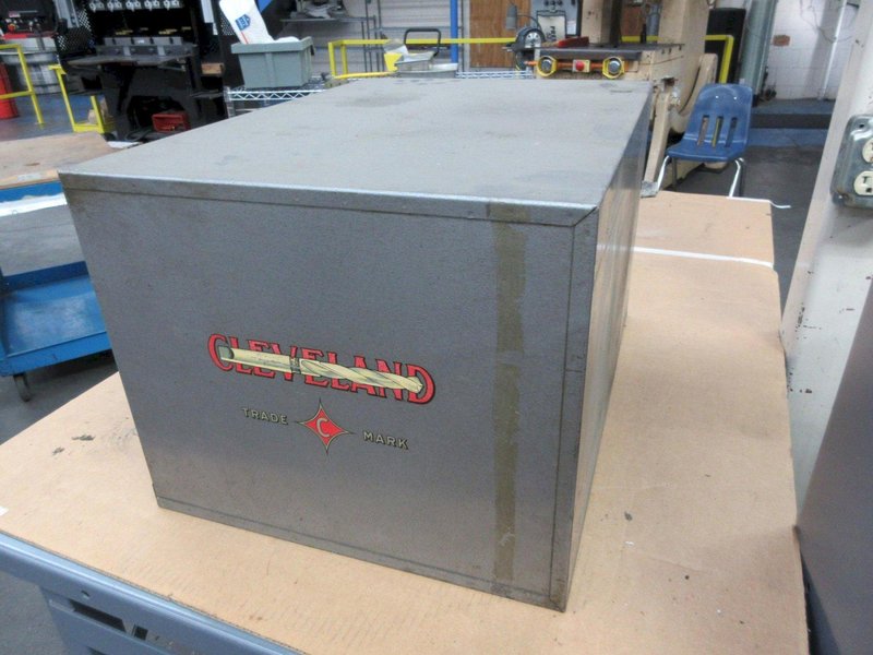 Cleveland Reamers and Twist Drills 6 Drawer Cabinet with Contents- Auction Item