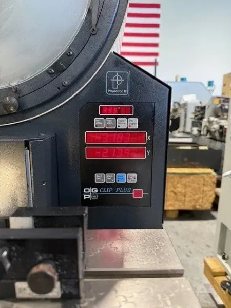 14” Optical Gaging Products OGP OQ-14A Optical Comparator USA #7580
