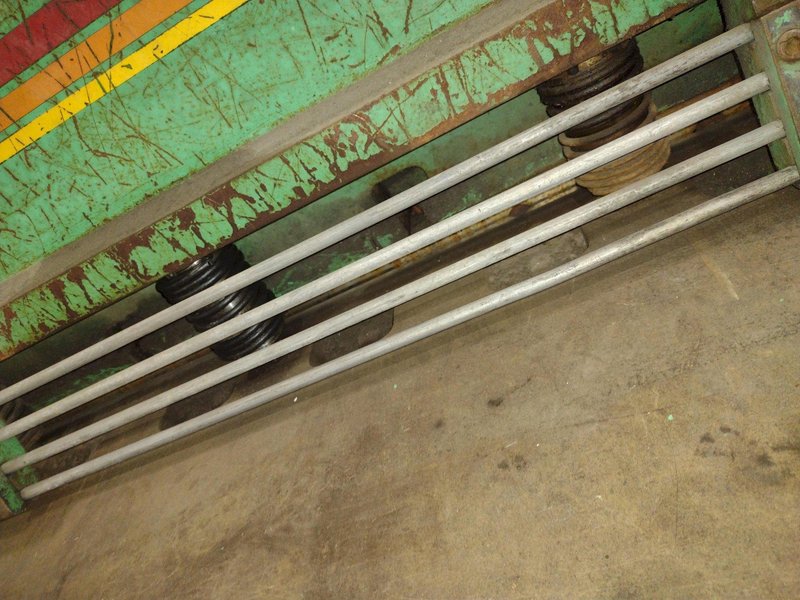 10&#039; X 1/4&quot; ACCURPRESS MODEL #825010 LP HYDRAULIC SHEAR: YOBRO #24451